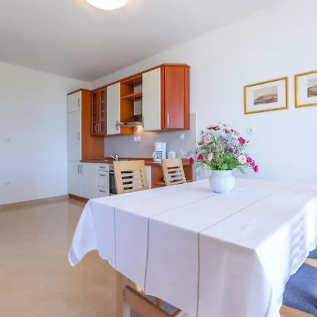 Pet Friendly In With House Sea View * Dugi Rat